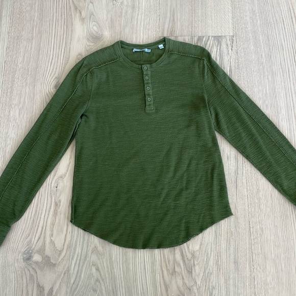 VINCE Thermal long sleeve shirt size large - Picture 1 of 6
